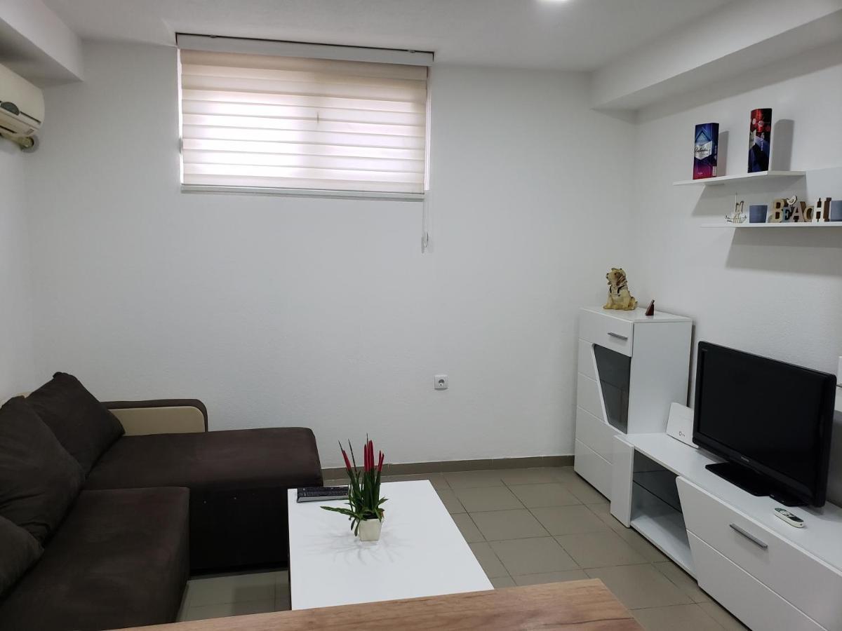 Apartmani Pajic ヤゴディナ エクステリア 写真